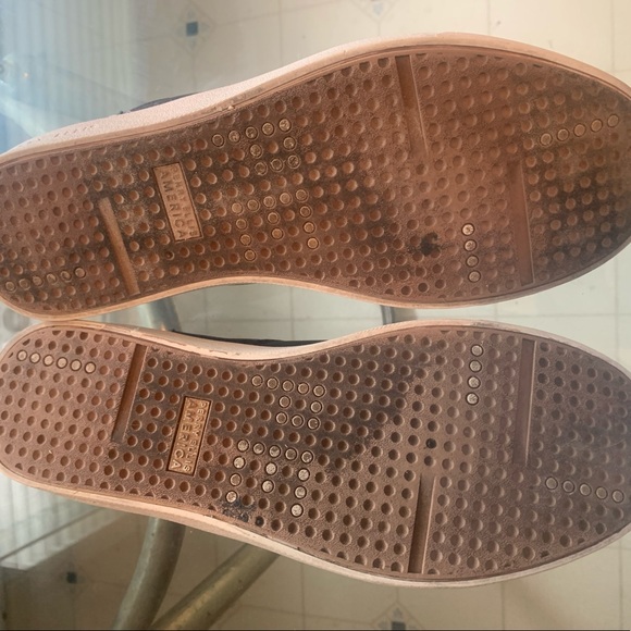 Men’s Perry Ellis size 10 - Picture 3 of 5